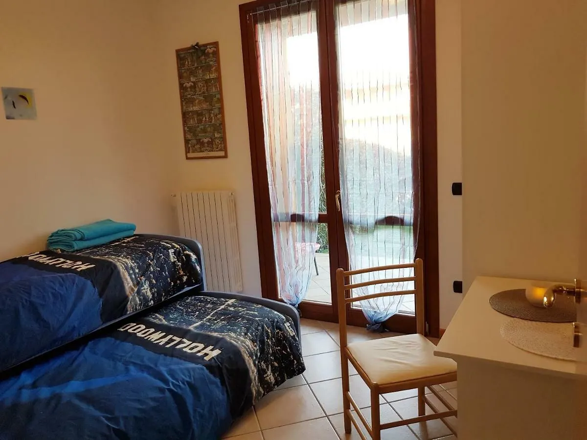Ferienwohnung Luminoso Trilocale Con Piscina E Giardino Privato Desenzano del Garda 0*,